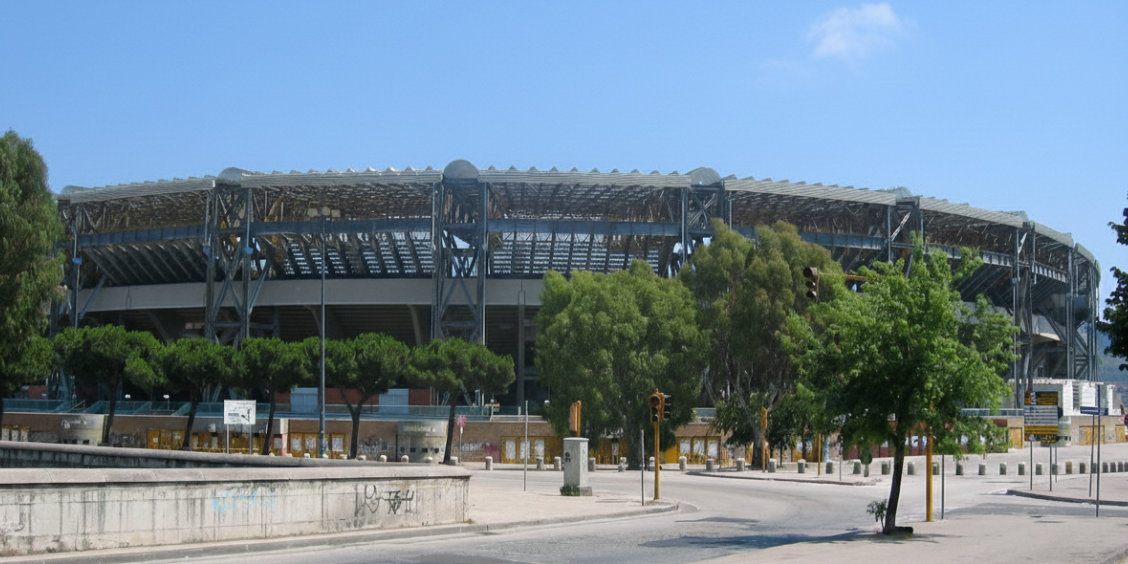 Vue extérieure du stade Diego Armando Maradona à Naples, domicile du club de football SSC Napoli.
